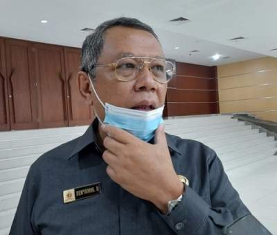 Kantor Kelurahan Pondok Aren Tutup Sementara, Benyamin Davnie : Harus Jemput Bola