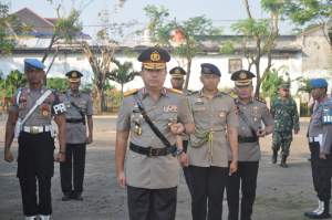 Mengenang Jasa Pahlawan, Kapolda Banten Ziarah Ke Makam Pahlawan