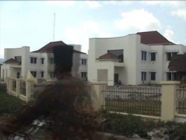 Pembangunan Kantor Dinkes Dindik Cilegon Molor