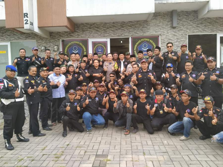 Sambangi BPPKB Kapolresta Tangerang minta Ormas Amankan Pilkades Serentak