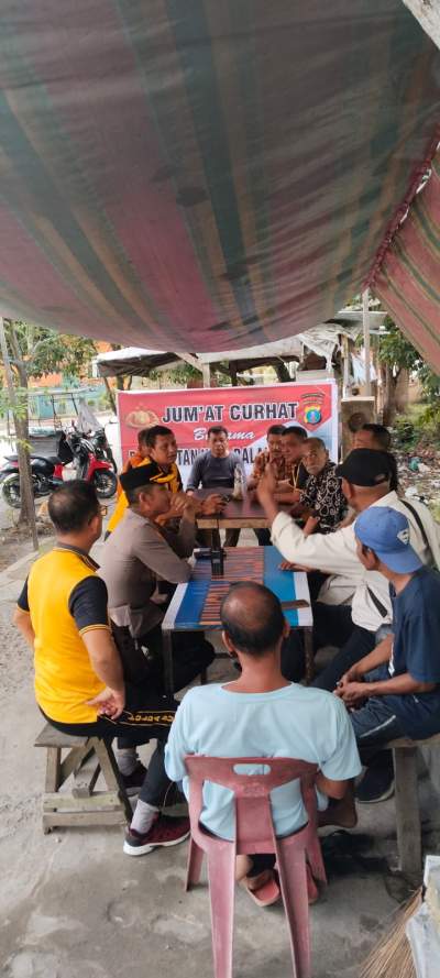 Kompol Hairun Edi Sidauruk Pimpin Jumat Curhat Dengarkan Saran dan Harapan Warga