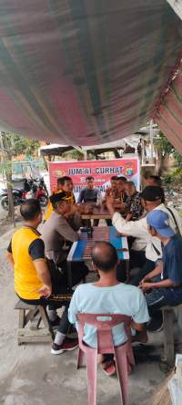 Kompol Hairun Edi Sidauruk Pimpin Jumat Curhat Dengarkan Saran dan Harapan Warga