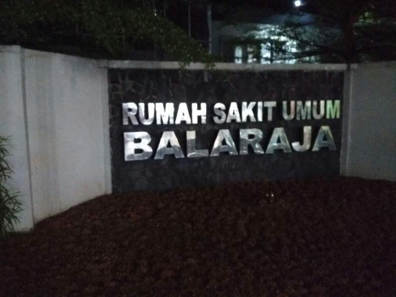 Siswa MTs An-Nur Sukamulya, Kabupaten Tangerang divisum di RSUD Balaraja.