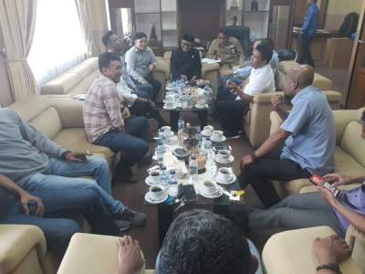 DPRD Terima Aduan Aliansi Aktivis Tangerang Soal Perizinan