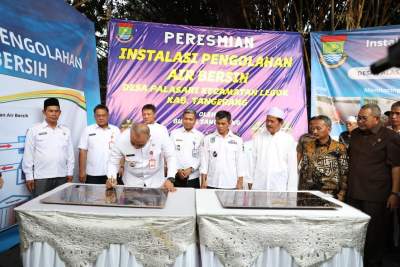 Zaki Resmikan Instalasi Pengolahan Air Skala Kecil