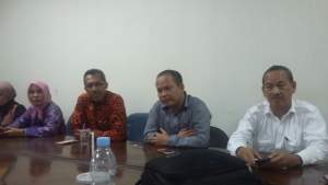 Susana hearing Dinas Pendidikan dengan DPRD Kota Tangerang.