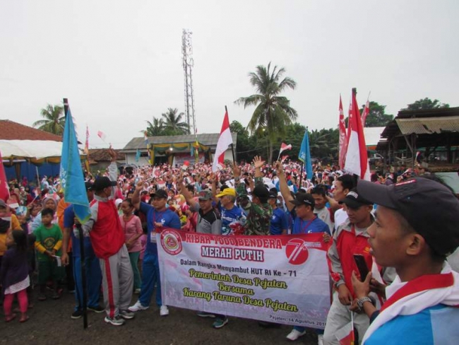 Peringati Hari Kemerdakaan ke 71 Karang Taruna Desa Pejaten gelar jalan Sehat