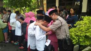 Polsek Karawaci Gelar Halal Bi Halal dan Santunan Anak Yatim