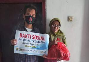 PWI Kabupaten Tangerang Salurkan Bantuan Sembako