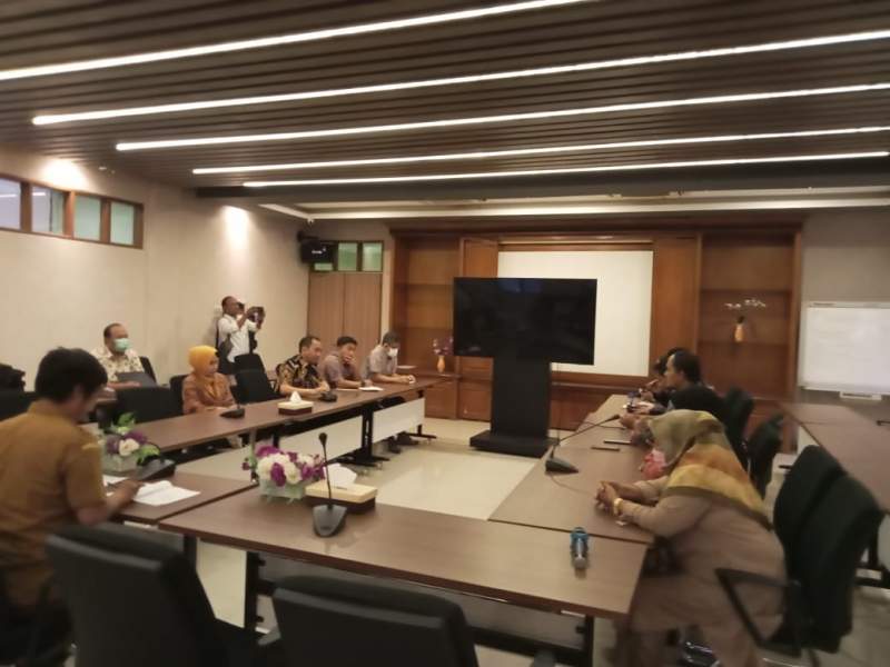 Rugikan Pelanggan, PT Aetra Dituntut Ganti Rugi