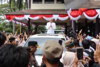 Gubernur Dedi Mulyadi Hadiri Ngarak Pataka Meriah HUT Ciamis ke-383