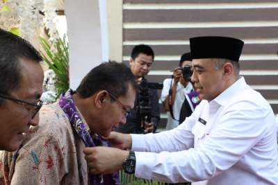 Zaki Bersama Al Muktabar Terima Kunjungan Tim Klarifikasi Lapangan Lomba Kelurahan Tingkat Regional II