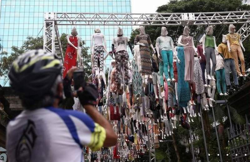 Instalasi Seni di Sao Paulo, Brasil. (Reuters)