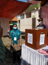 Menangkan Pilkades Antar Waktu, Cunayah Siap Lanjutkan Program Suaminya