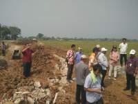 Kepala DBMSDA Sidak Proyek Jalan di Badak Anom