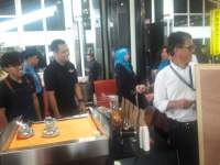 Penumpang Disuguhi Kopi Gratis di Bandara Soetta