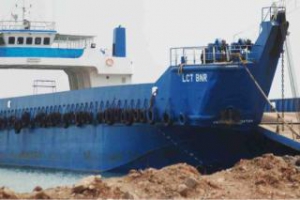 Dirjen Hubla : Kapal LCT Dilarang Angkut Penumpang.