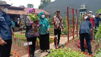 Tim PKK Kabupaten Tangerang Gelar Binwil di Desa Cikareo Solear