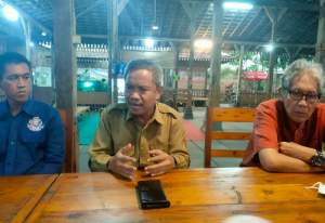 Ketua DPP Apdesi Surta Wijaya Bukber Dengan Wartawan Tangerang
