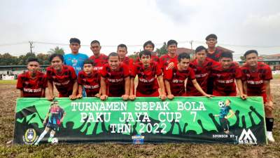 Kesebelasan Banteng Tangsel, lolos putaran dua setelah mengalahkan Serang City dengan skor 3-0.