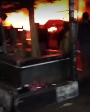 Pasar Kambang Terbakar Dini Hari Tadi, Api Menjalar ke Bank Nagari