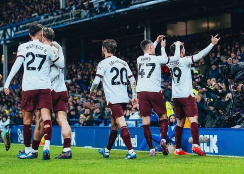 Manchester City Kuasai Goodison Park, Menang 3-1 atas Everton