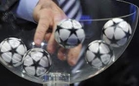 Senin,16 Besar Champions Diundi