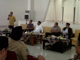 MUI bersama KPU Kota Tangerang menyelenggarakan sosialisasi pemilu di Komplek Pusat pemerintahan Kota Tangerang, Jalan Satria Sudirman, Senin (10/3)