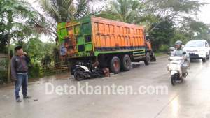 Kecelakaan yang terjadi di jalan Citeras