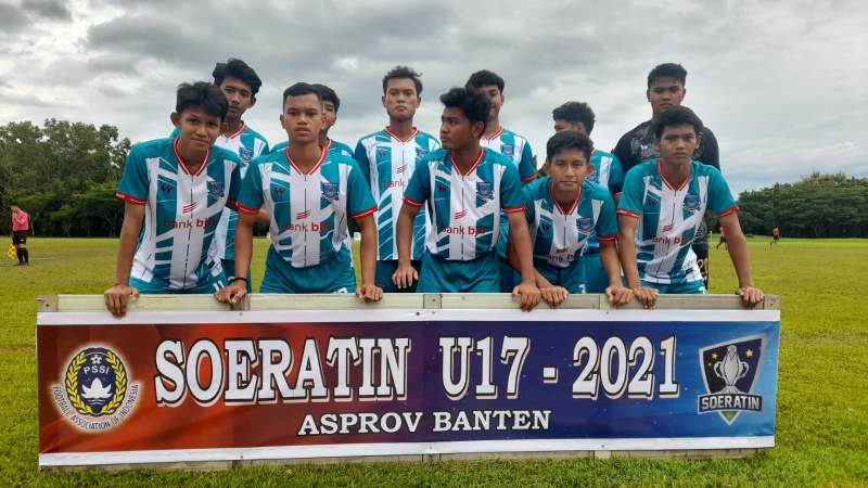 Tim Persitangsel U-17 berbagi angka dengan Farmel FC di piala Suratin 2021 yang digelar di Stadion Heroik Grup l Kopassus, Serang, Banten.