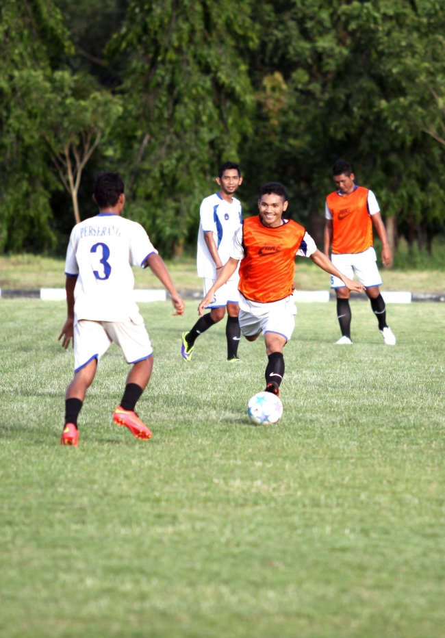 Skuad Perserang saat latihan