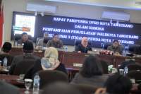 Rapat paripurna di DPRD Kota Tangerang.