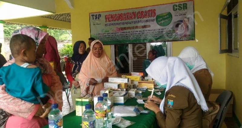 Pengobatan Gratis di Kecamatan Jawilan