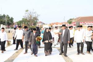 Momen Lebaran Kurban, Bupati Serang Ingatkan ASN Rajin Berbagi