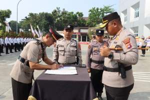 Jabatan Kabag SDM, Kapolsek Balaraja dan Tigaraksa Diserahterimakan