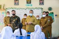 Tangsel Ujicoba PTM 100 Persen, Terapkan Dua Shift Pagi dan Siang&nbsp;