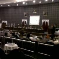 Sarat Kepentingan, Rapat Paripurna DPRD Banten Molor Dua Jam