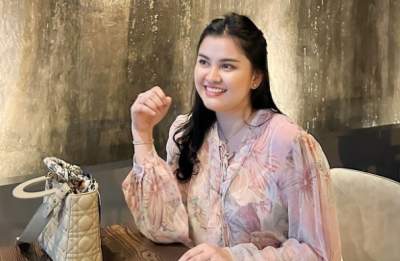 Selebgram asal Makassar, Nur Utami.