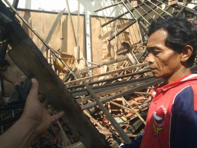 Ambruknya Gedung SDN Pete Diduga Gunakan Material Kwalitas Rendah