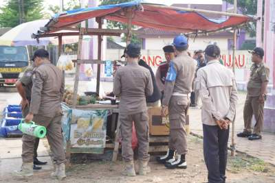Langgar Perda, Satpol PP Jaring Puluhan PKL di Tigaraksa
