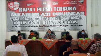 Rapat pleno terbuka rekapitulasi dukungan bapaslon perseorangan tingkat Kota di KPU Cilegon, Selasa (21/7/2020).