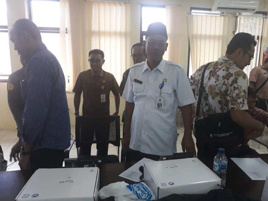 Tingkatkan Disiplin, Pemkab Tangerang Lengkapi Mesin Absensi Pendeteksi Wajah
