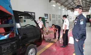 Suasana tempat Uji KIR Dishub Tangsel.