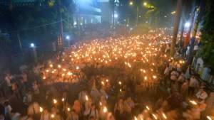 Ribuan Warga Kota Tangerang Ramaikan Pawai Obor