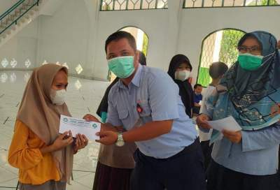 Hasil Sumbangan Karyawan, IKPP Serang Santuni Anak Yatim di 3 Desa