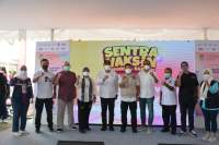 Zaki Kunjungi Sentra Vaksin ANTV dan tvOne