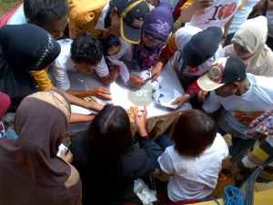 Hanura Bagikan Kartu Asuransi Gratis