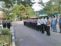 Pengamanan di Kantor KPU Lebak.
