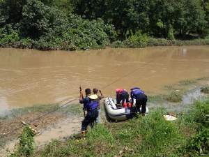 Warga Kemeri Diduga Hilang Terseret Air Di Sungai Cimanceri