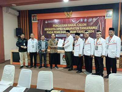 55 Bacaleg Asal PKS Didaftarkan ke KPU